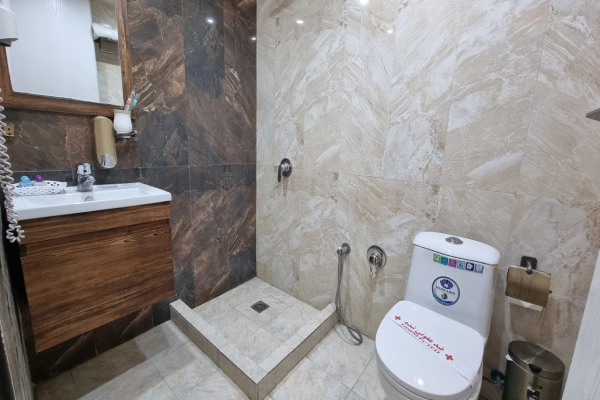 پذیرش سرویس بهداشتی هتل روما تهران